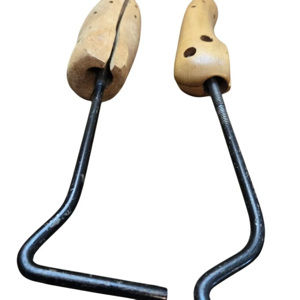 Vintage Adjustable‎ Wooden Shoe Tree Stretcher Form Lot D25/3166